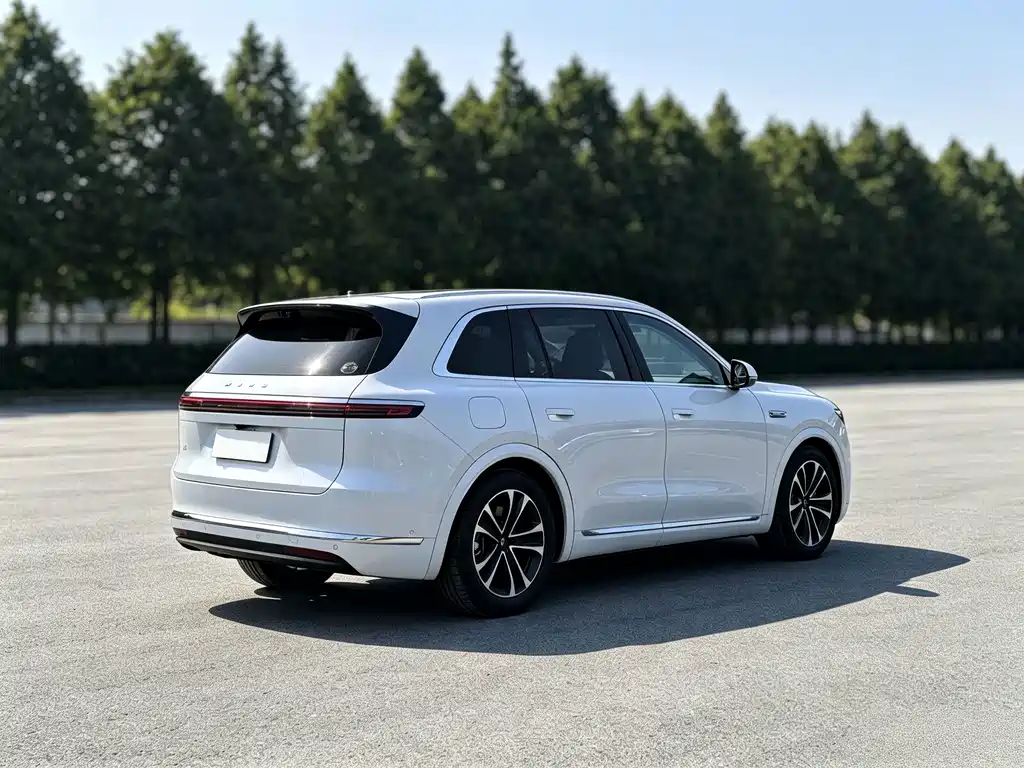 AITO AITO M7 — миниатюра 5