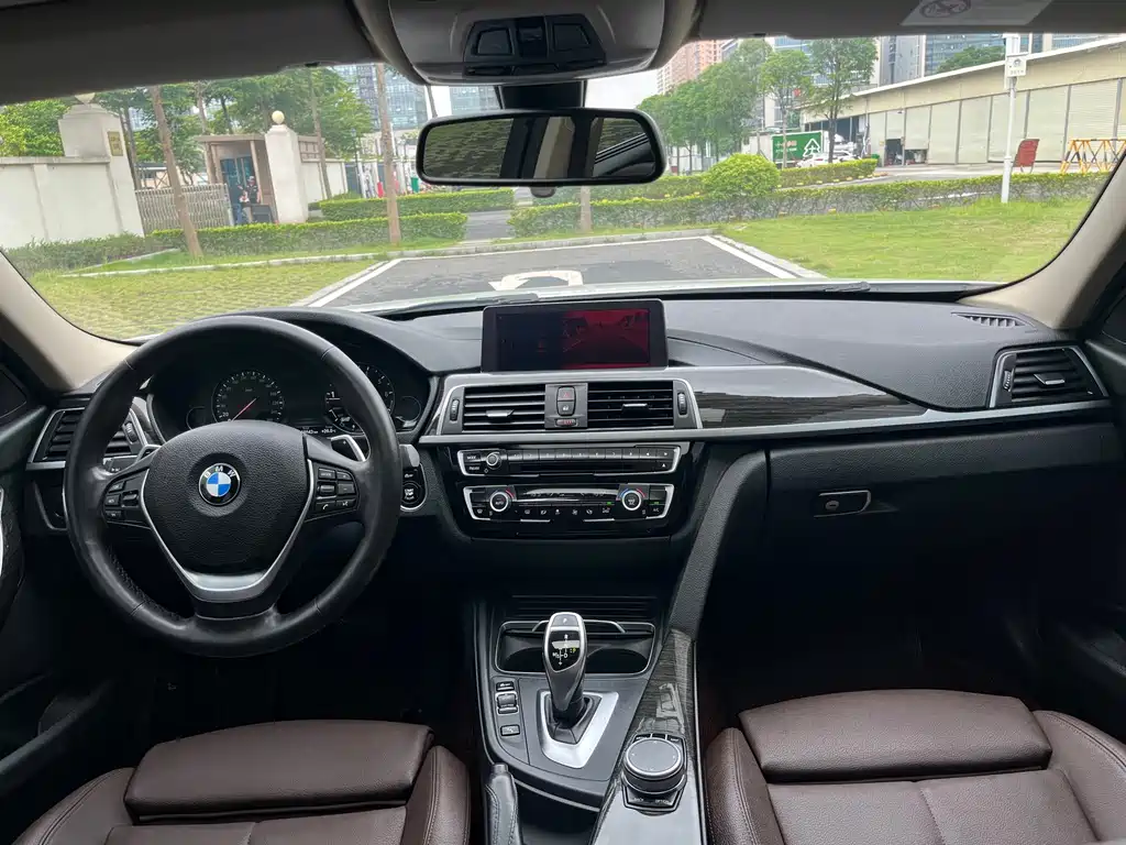 BMW 3 Series — миниатюра 53