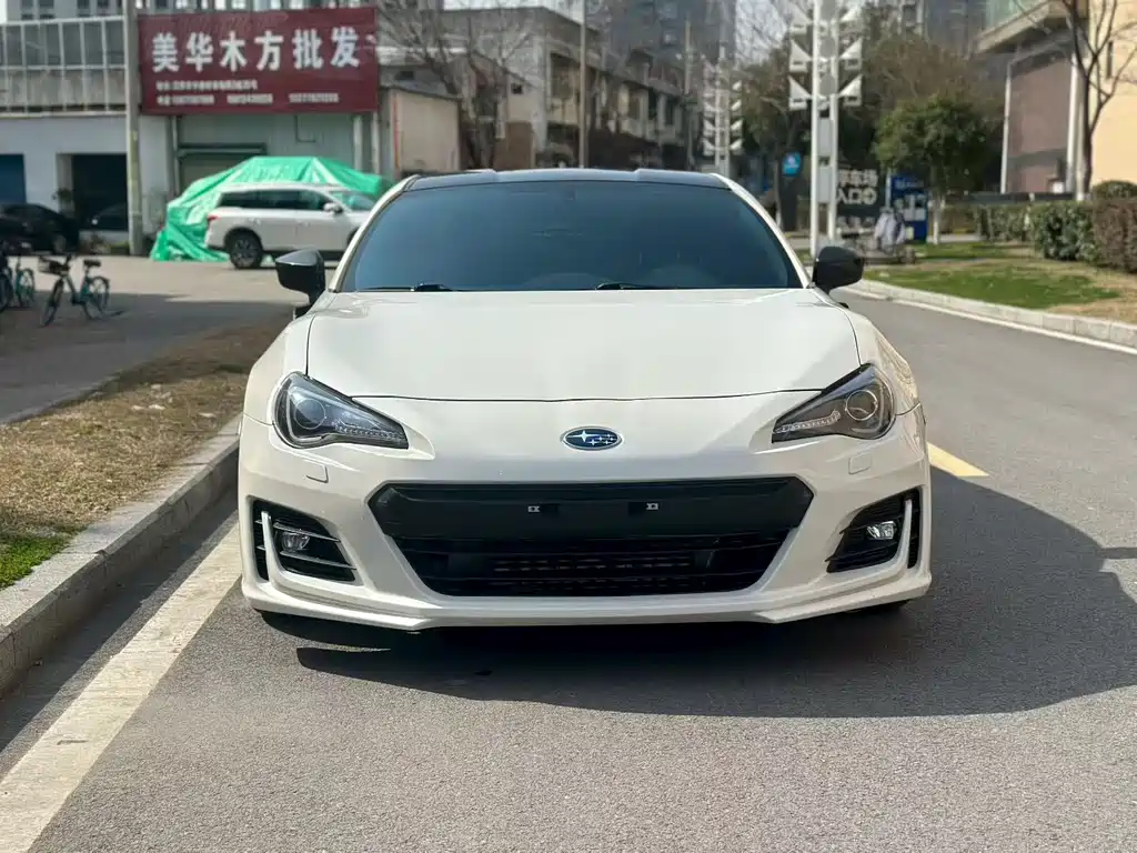 Subaru BRZ — миниатюра 2