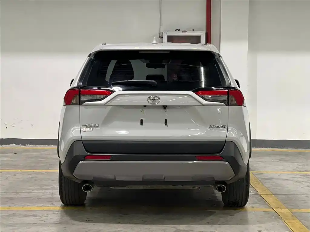 TOYOTA RAV4 RONGFANG