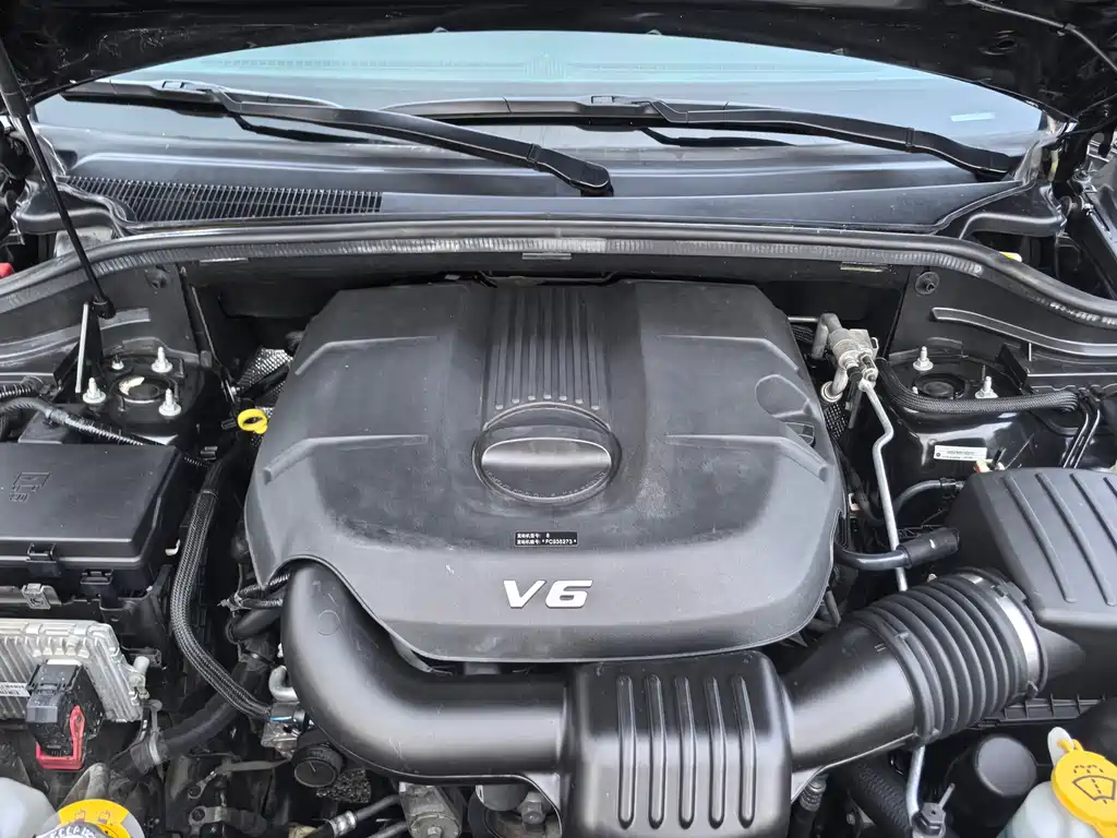 Jeep Grand Cherokee (Import) — миниатюра 22