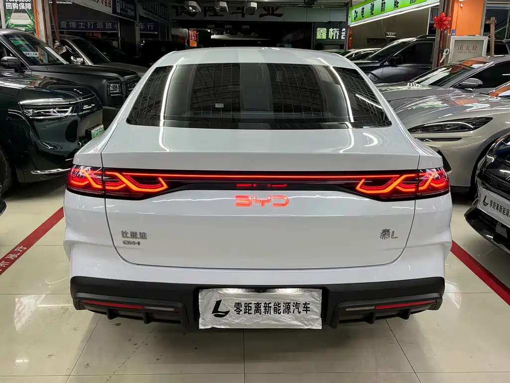 BYD Qin L — миниатюра 5