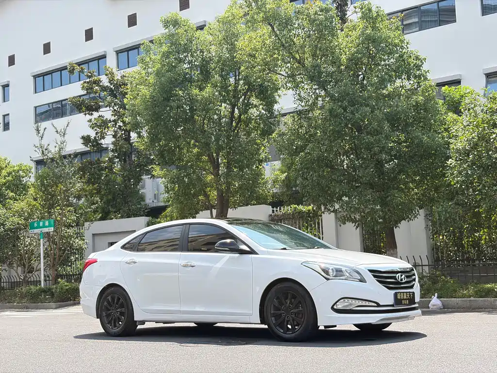 Hyundai Mistra — миниатюра 4