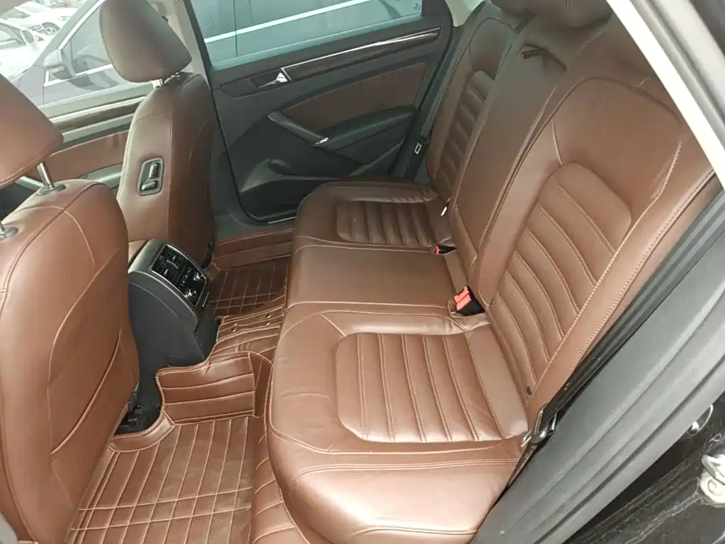 Volkswagen Passat — миниатюра 17