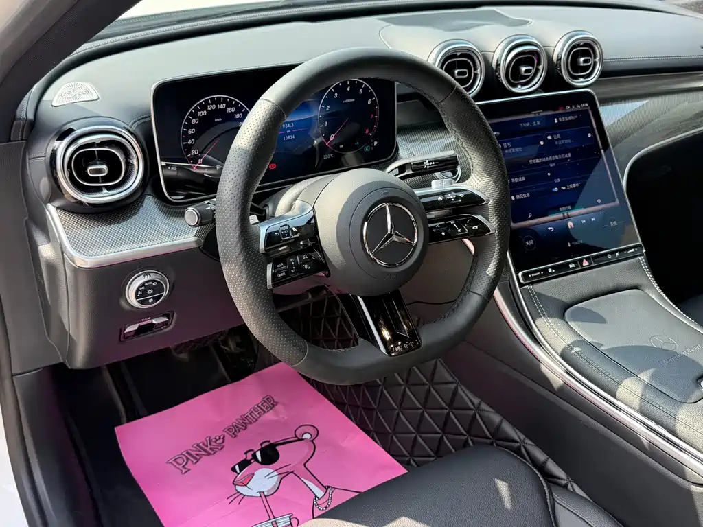 Mercedes-Benz C-Class — миниатюра 9