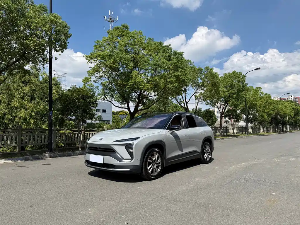 NIO ES6