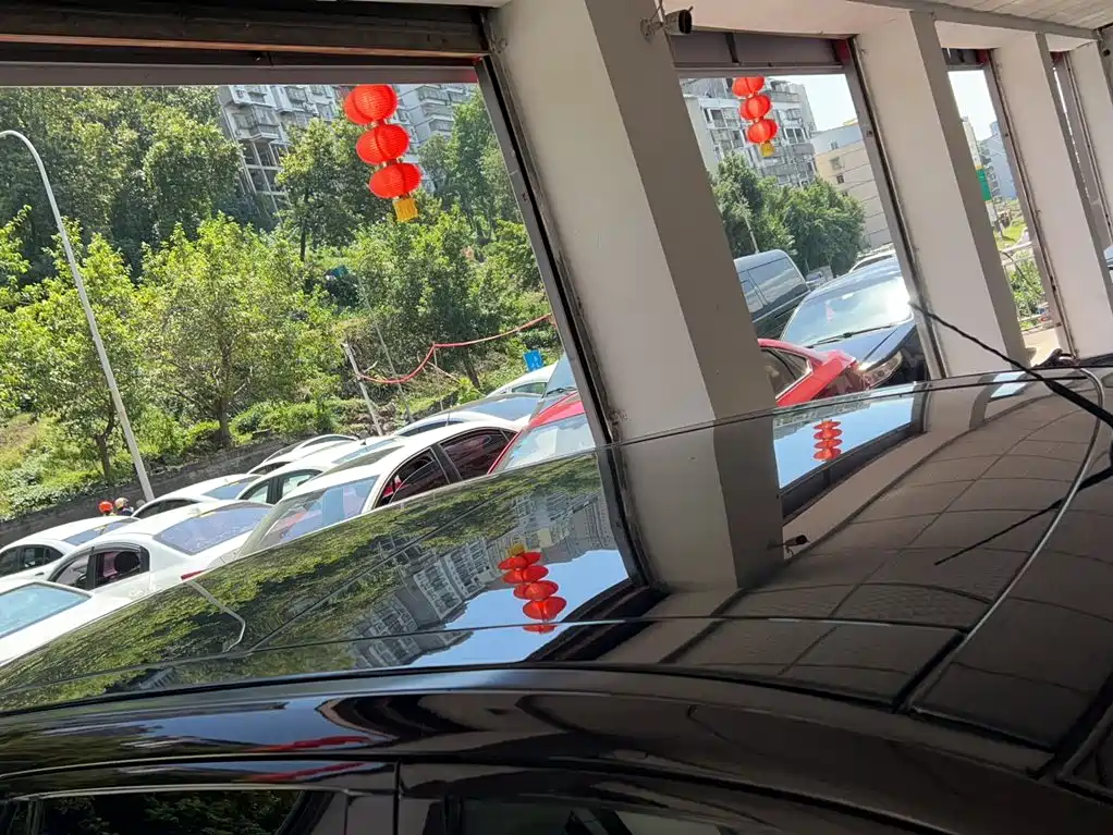 Ford Edge (Import) — миниатюра 15