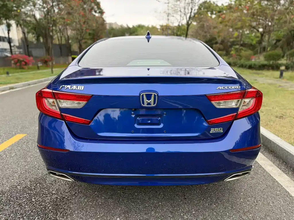 Honda Accord — миниатюра 3