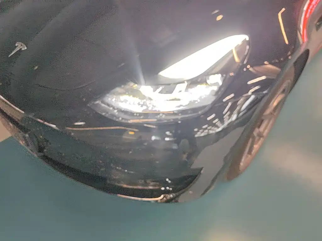 Tesla Model 3 — миниатюра 24
