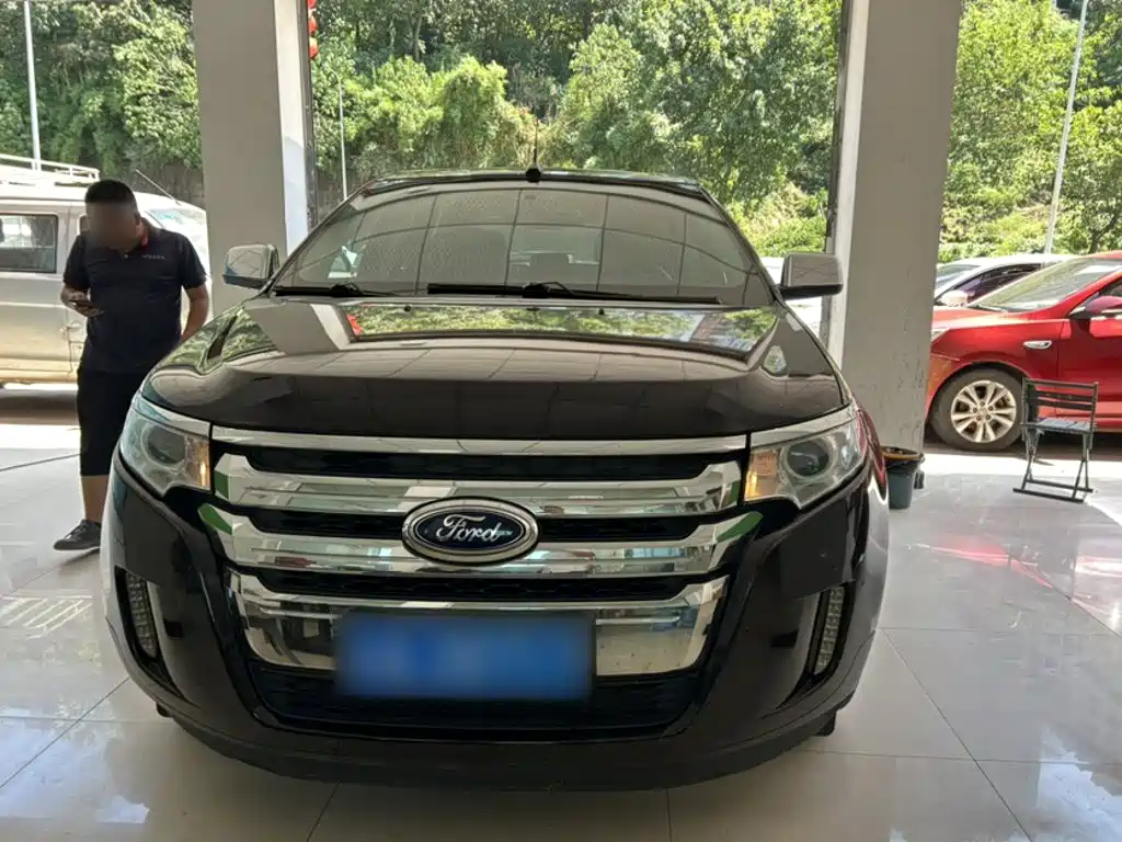 Ford Edge (Import) — миниатюра 7