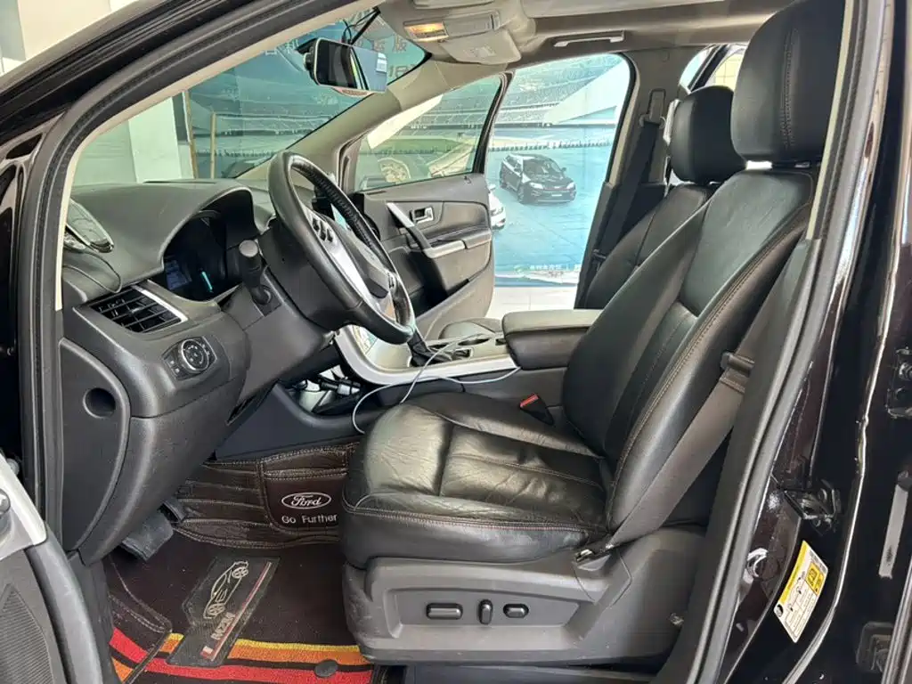 Ford Edge (Import) — миниатюра 18