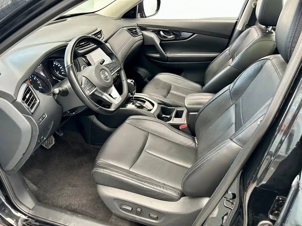 Nissan X-Trail — миниатюра 6