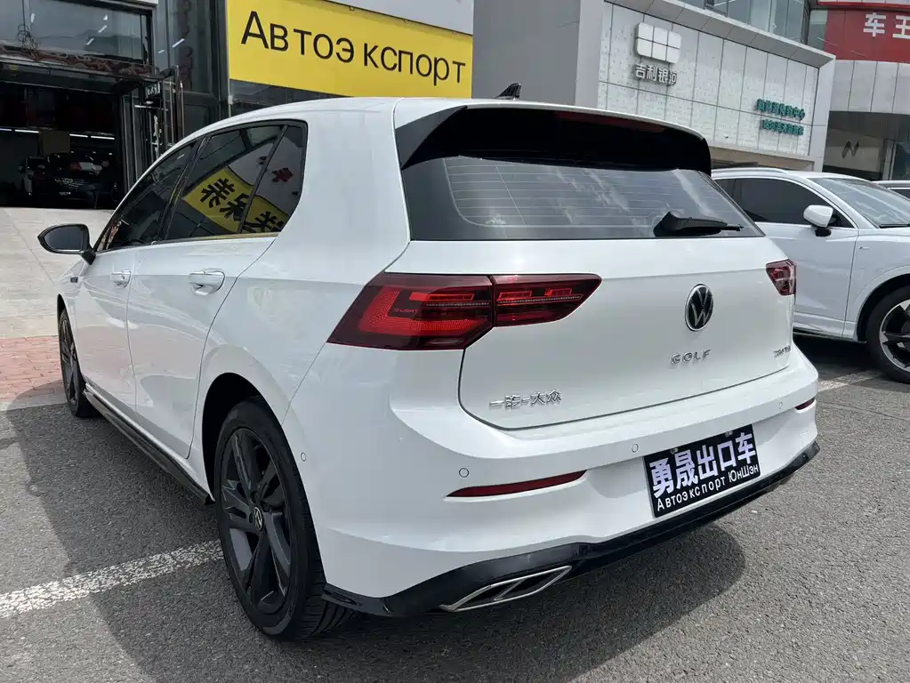 Volkswagen Golf 2023 280TSI DSG R-Line Lite