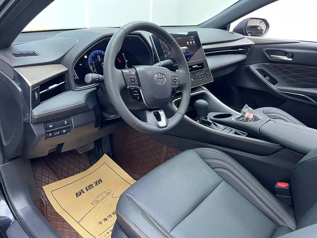 Toyota Avalon — миниатюра 13