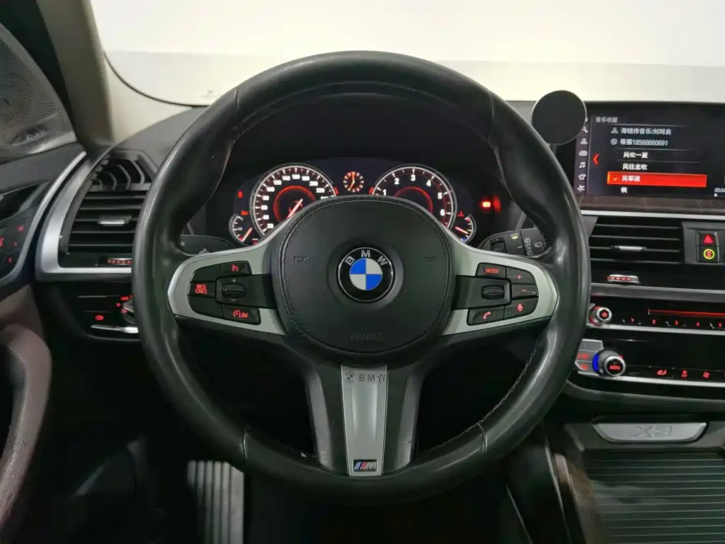 BMW X3 — миниатюра 11