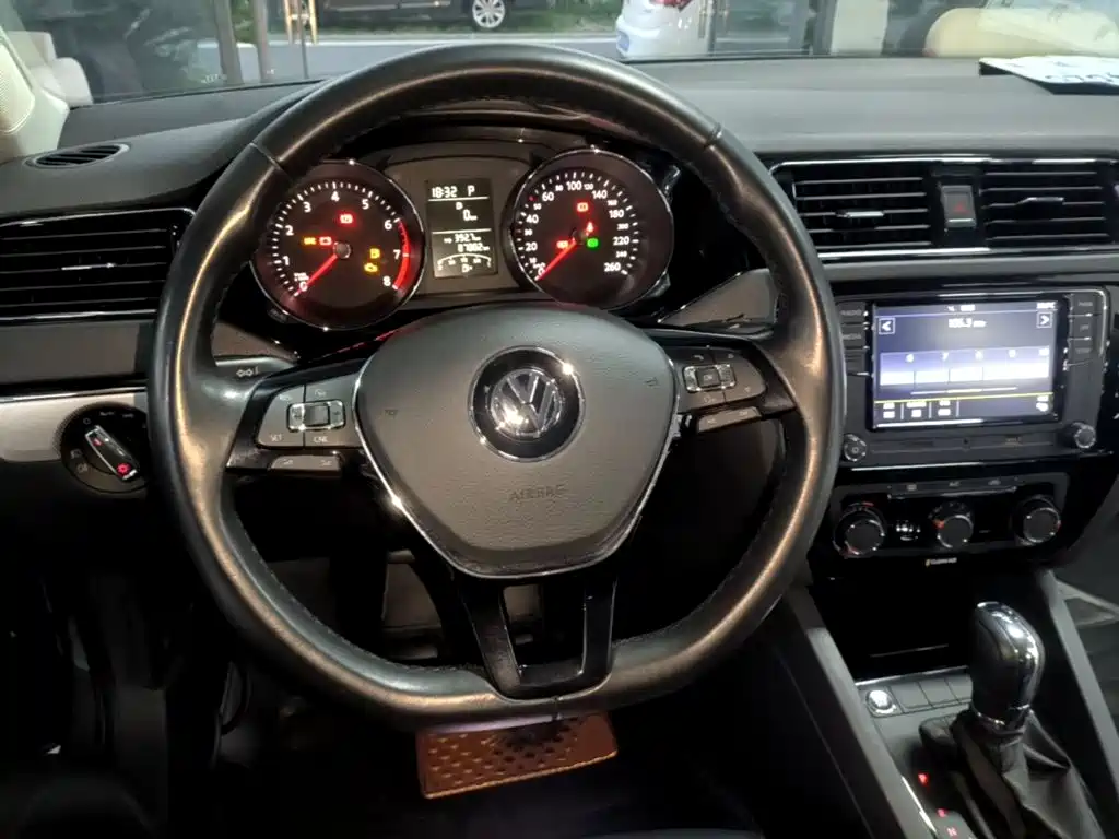Volkswagen Sagitar — миниатюра 11