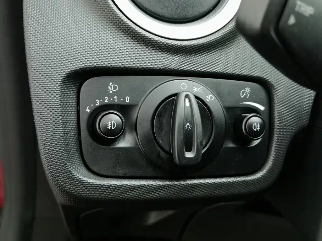 Ford Fiesta — миниатюра 21