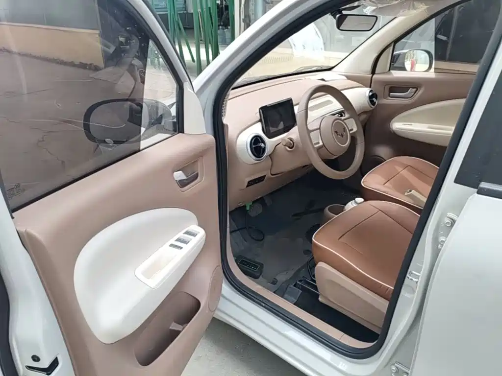 Wuling MINIEV — миниатюра 16