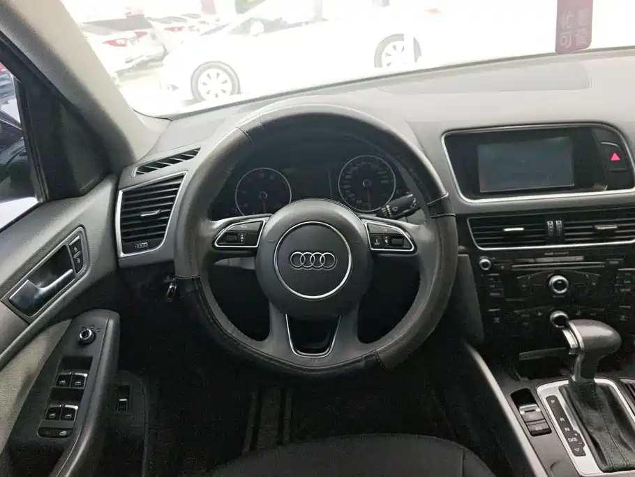 Audi Q5 — миниатюра 15