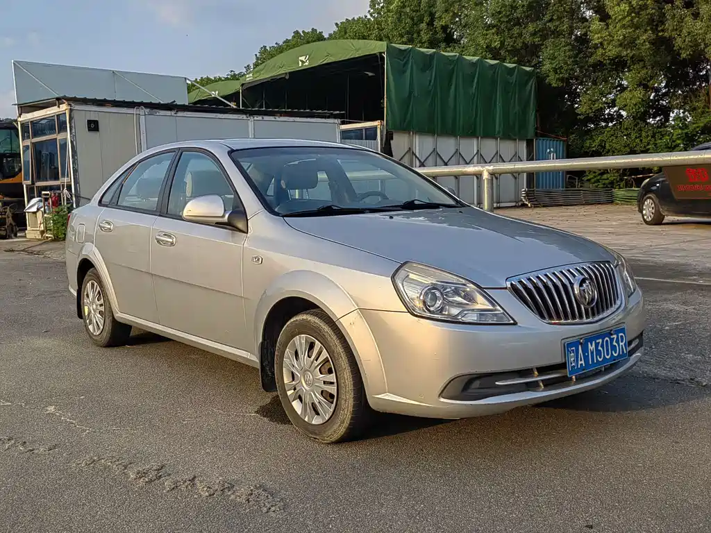 Buick Excelle — миниатюра 3
