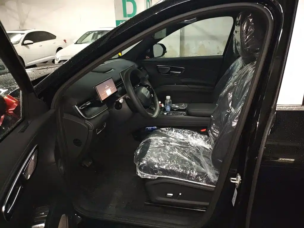 Chery Tiggo 8 — миниатюра 12
