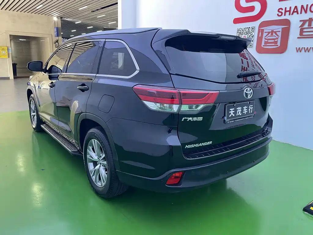 Toyota Highlander — миниатюра 14