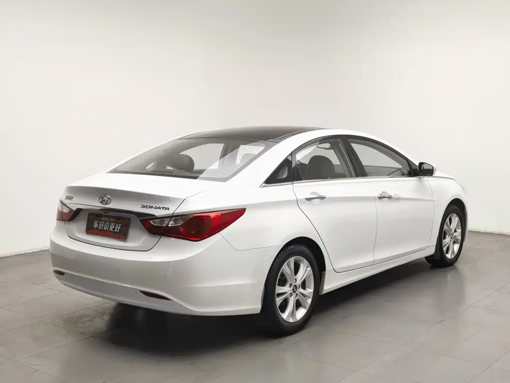Hyundai Sonata — миниатюра 2
