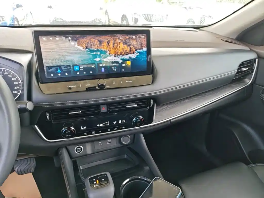 Nissan X-Trail — миниатюра 10
