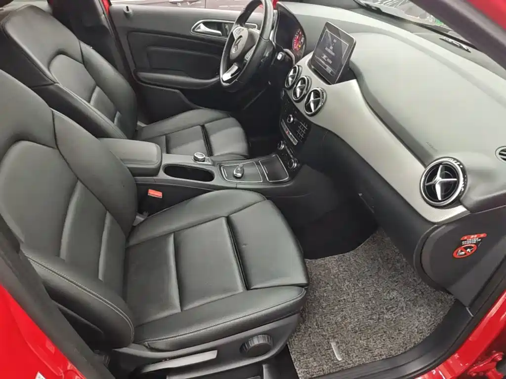 Mercedes-Benz B-Class — миниатюра 25
