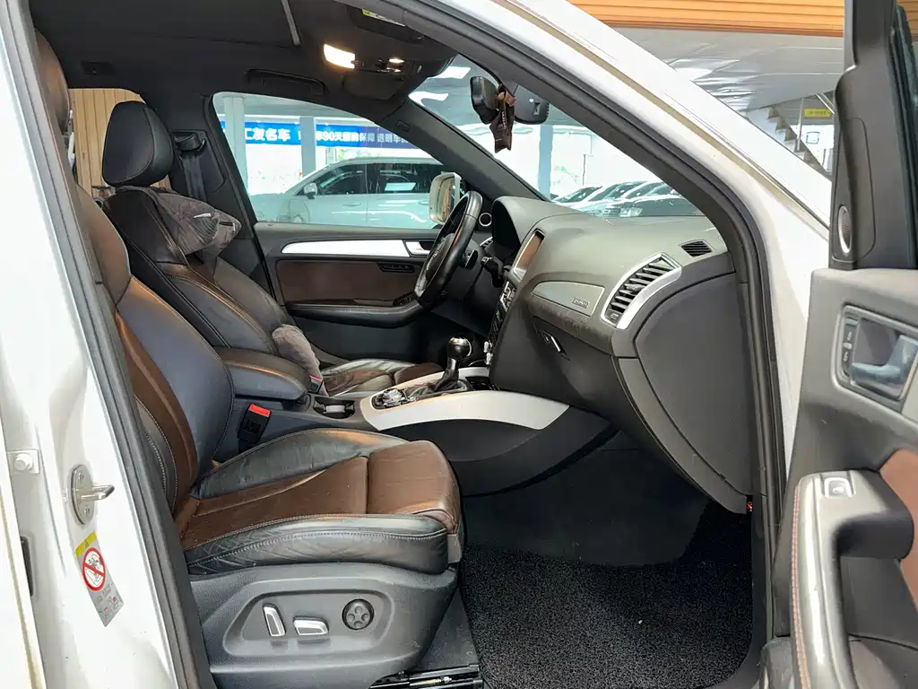 Audi SQ5 — миниатюра 9