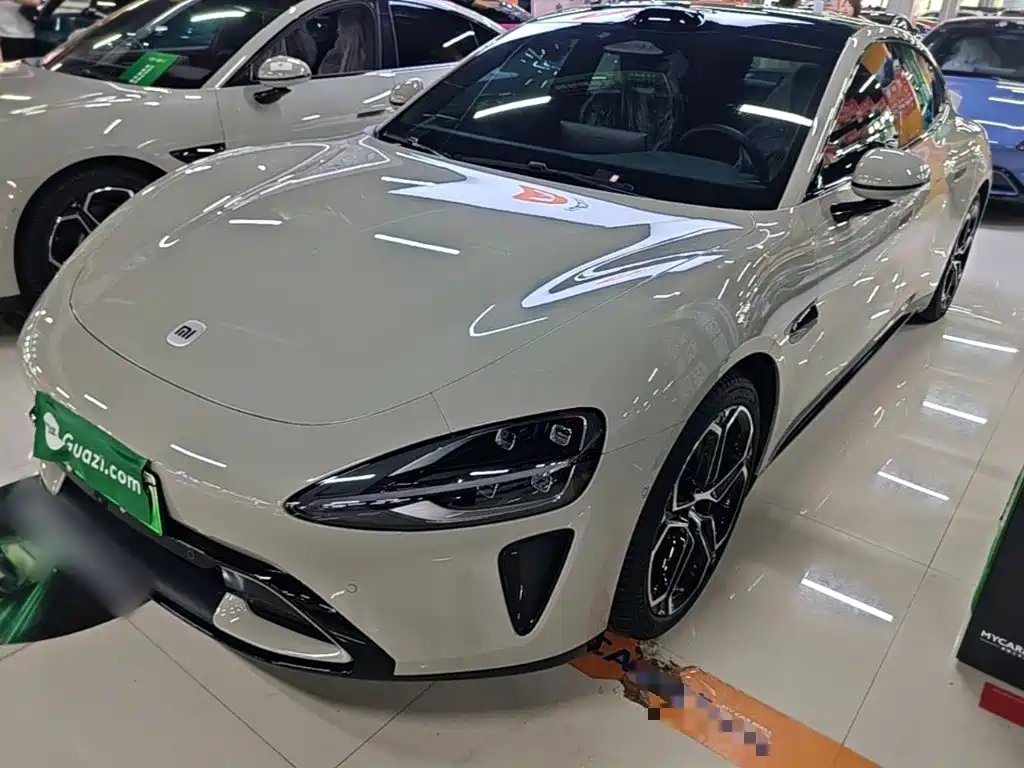 Xiaomi SU7 — миниатюра 2