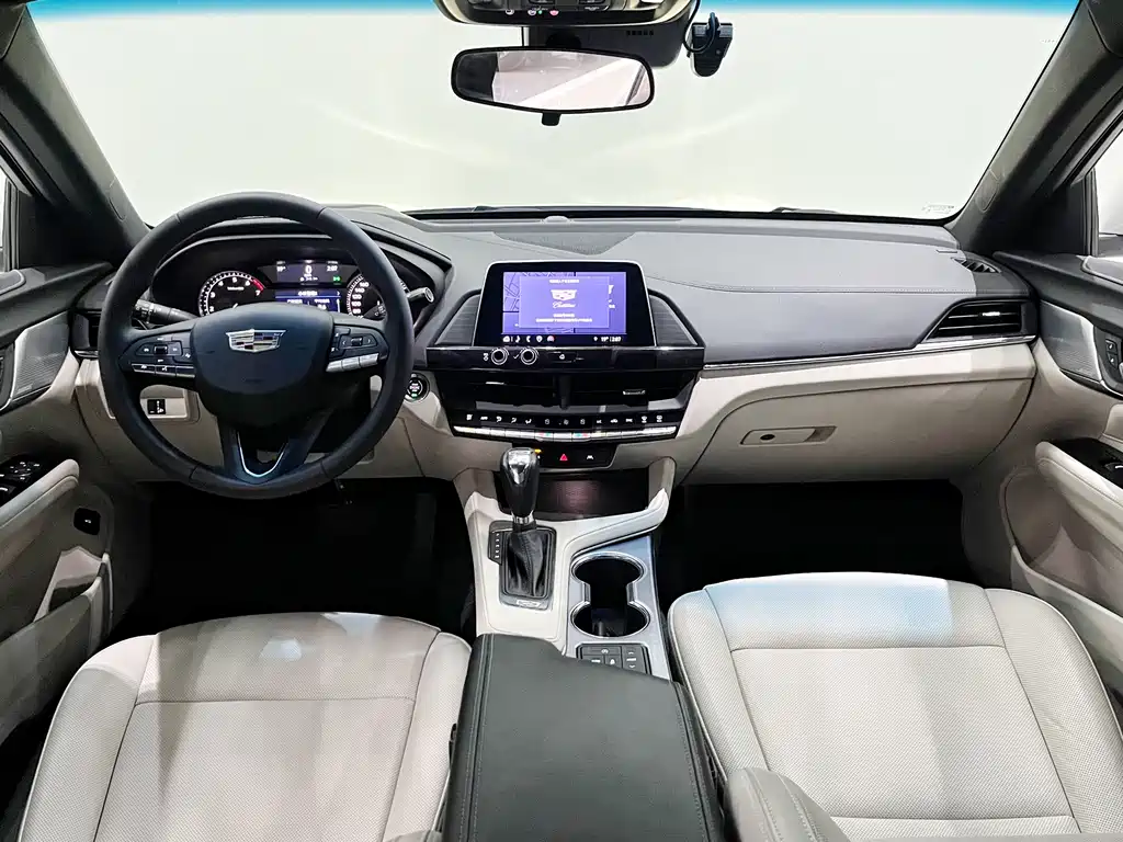 Cadillac CT4 — миниатюра 8