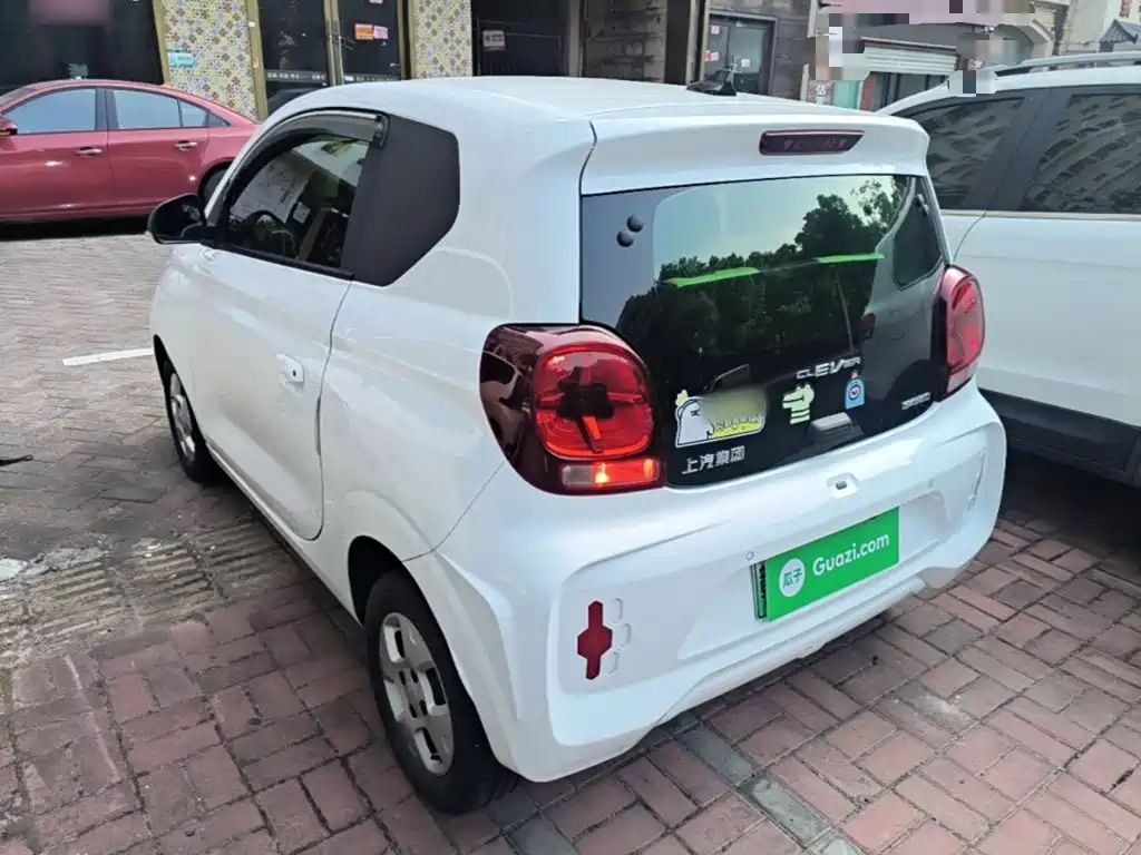 Roewe Clever — миниатюра 5