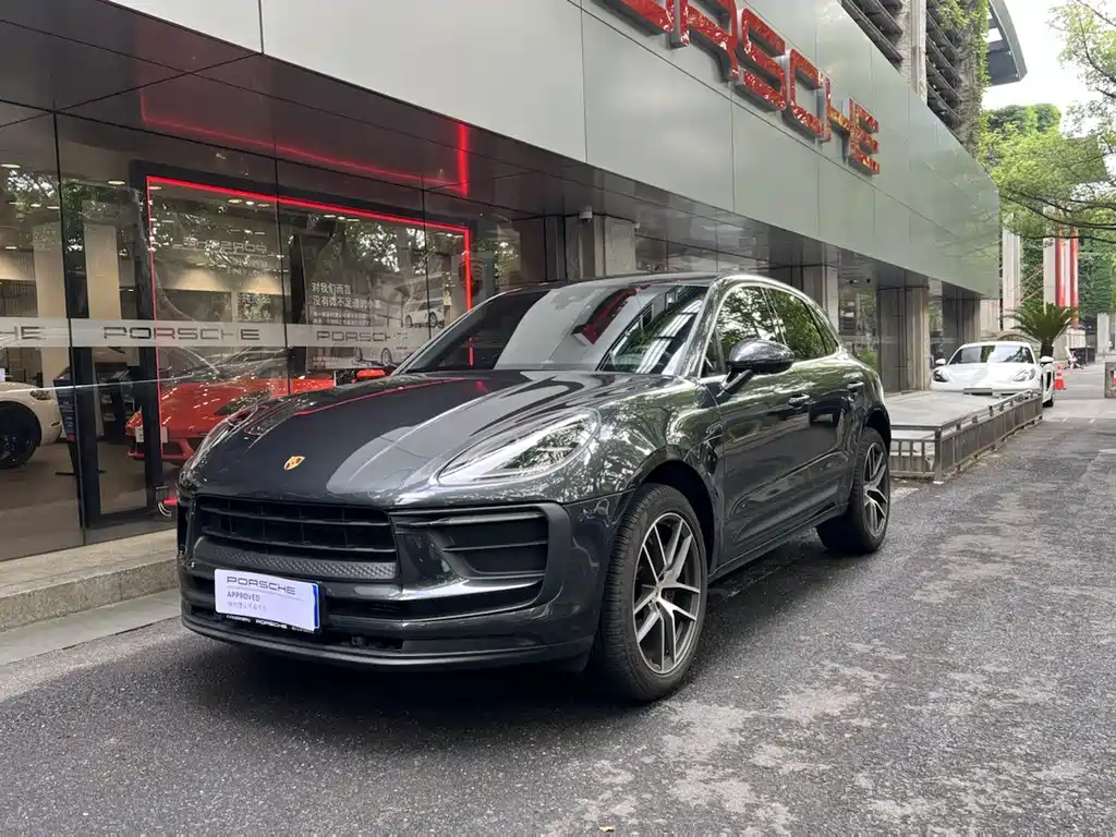 Купить Porsche Macan