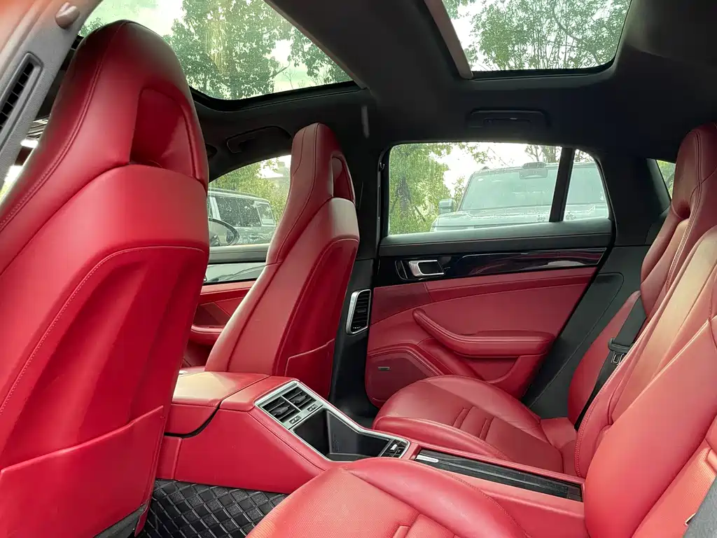 Porsche Panamera — миниатюра 9