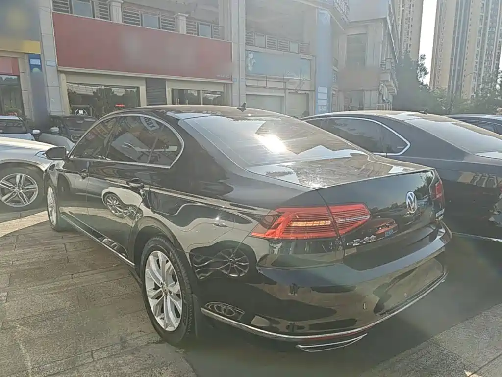 Volkswagen Magotan — миниатюра 5