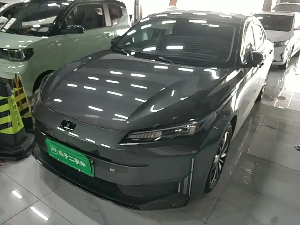 Qiyuan 长安启源A05经典 — миниатюра 2