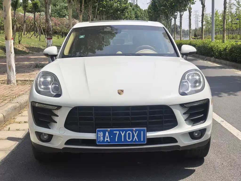 Porsche Macan — миниатюра 2