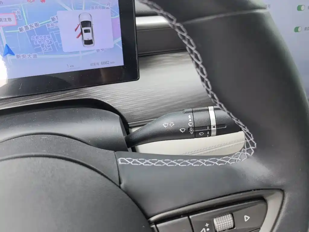 BYD Seal 05 DM-i — миниатюра 14