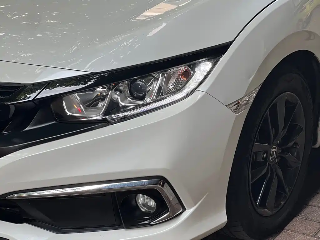 Honda Civic — миниатюра 2