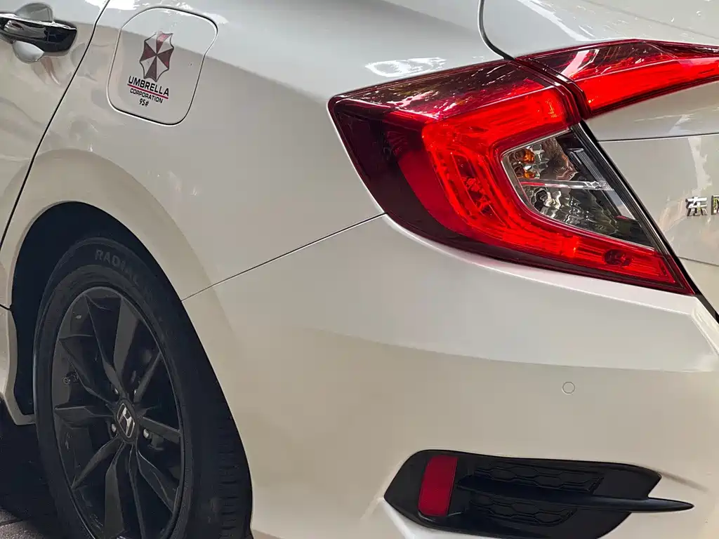 Honda Civic — миниатюра 5
