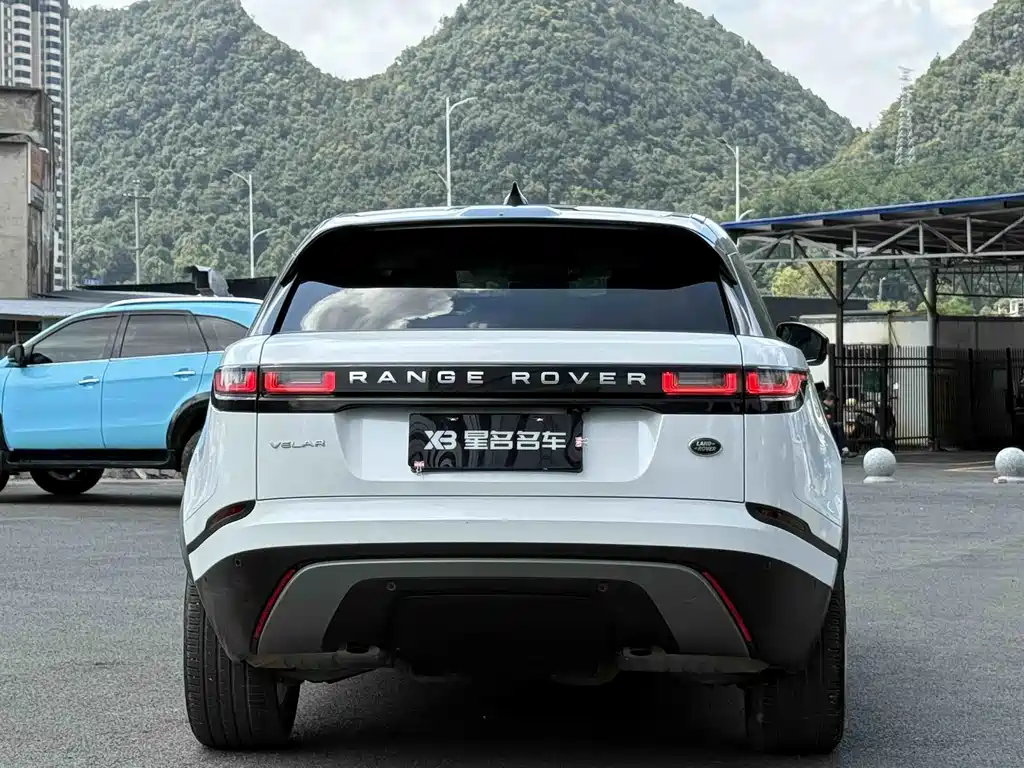 Land Rover Range Rover Velar 2022 — фото 14