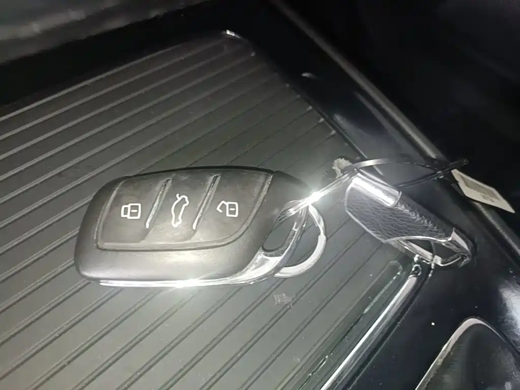 Roewe i5 — миниатюра 9