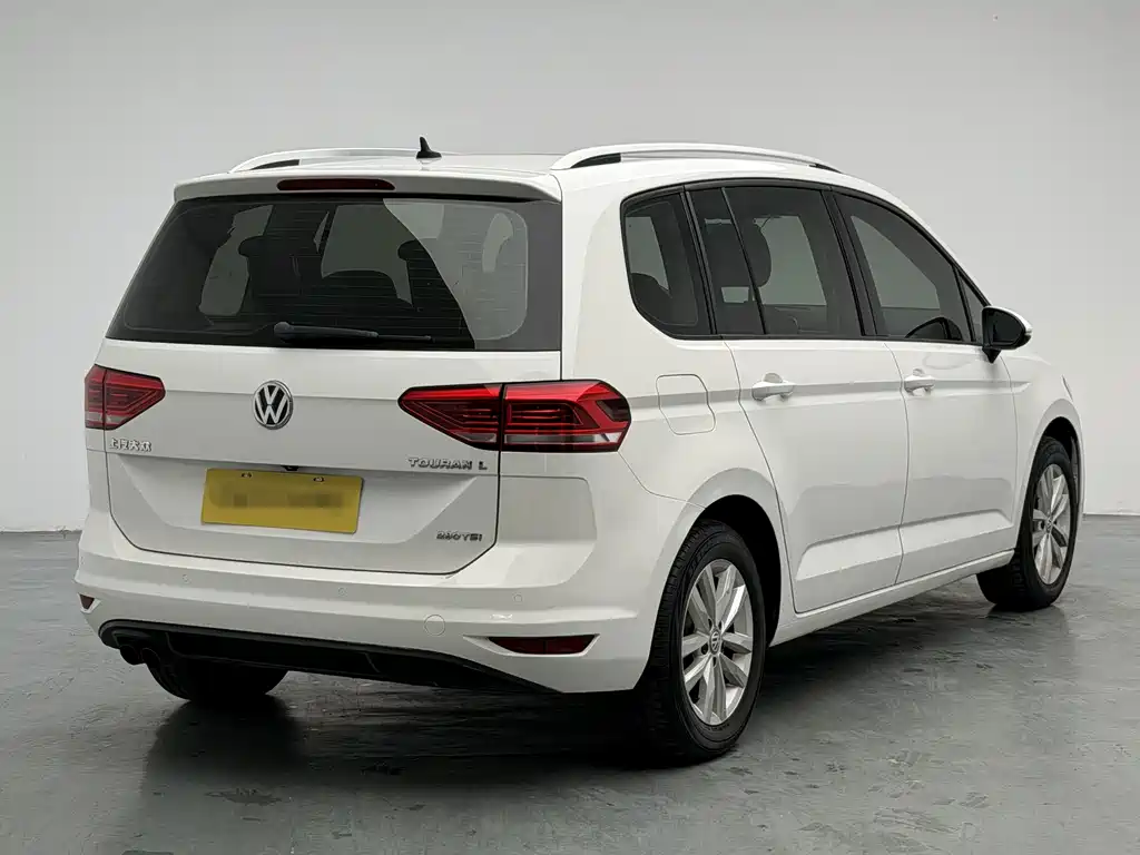 Volkswagen Touran — миниатюра 6