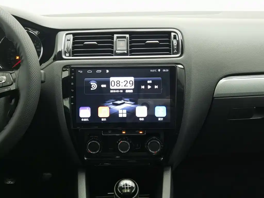 Volkswagen Sagitar — миниатюра 12