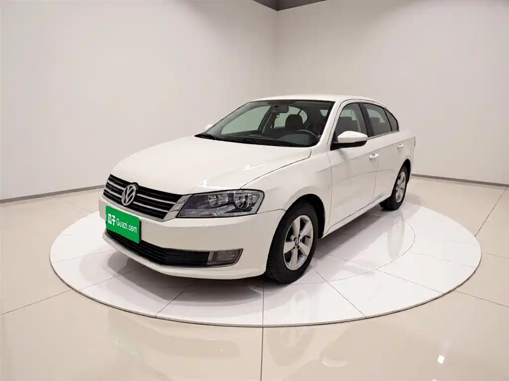 Volkswagen Lavida 2015