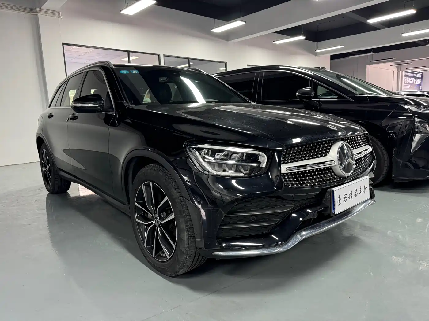 奔驰GLC 2020款 改款 GLC 260 L 4MATIC 豪华型 2020
