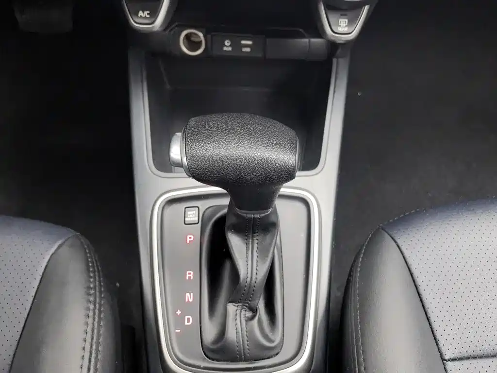Kia K2 — миниатюра 13