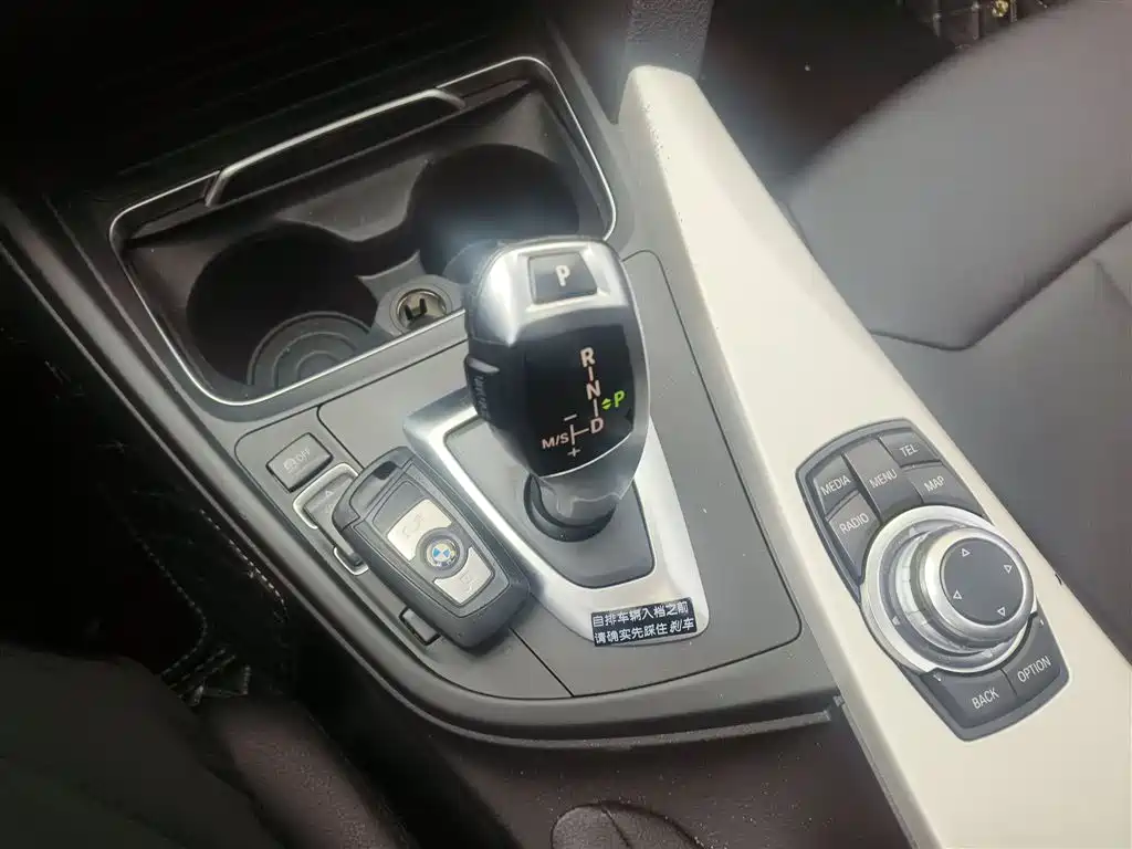 BMW 3 Series 2016