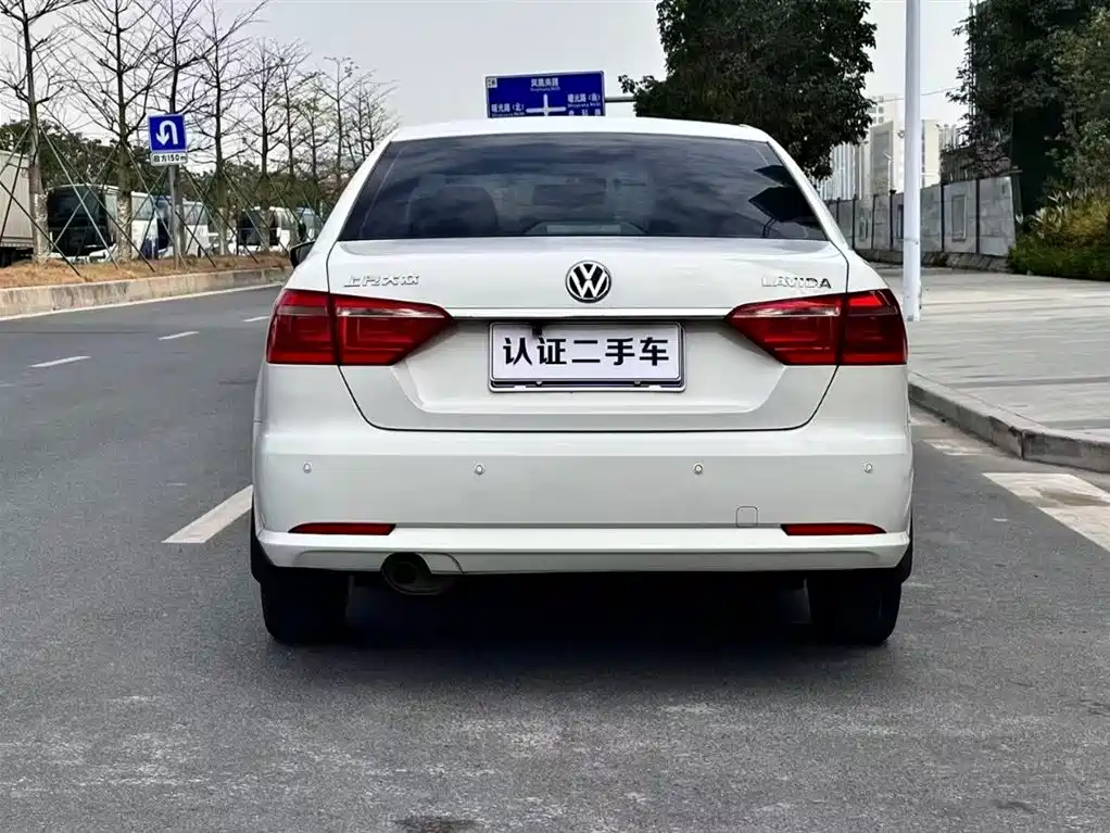 VOLKSWAGEN LAVIDA